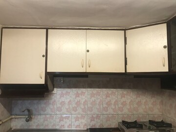 Furnished Amenities in 1 RK Apartment at Adarsh Nagar CHS Worli, Worli – for Rent