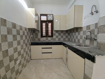 Master Bedroom in 2 BHK Builder Floor at Saket – for Rent