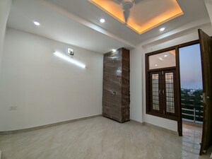 Master Bedroom in 2 BHK Builder Floor at Saket – for Rent