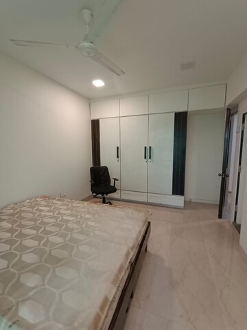 Room in 3 BHK Apartment at Belscot Chs Ltd, Andheri West – for Rent