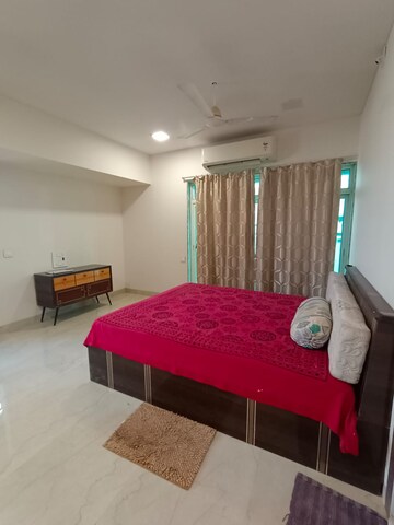 Bedroom in 3 BHK Apartment at Belscot Chs Ltd, Andheri West – for Rent