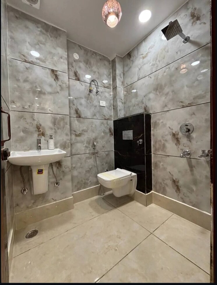 Bathroom, sa-homes-i 4 Bedroom 1355 Sq.Ft. Builder Floor In Uttam Nagar Delhi 9271849