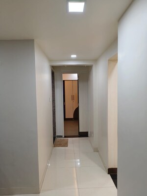  Office Space For Rent in Guruwar Peth