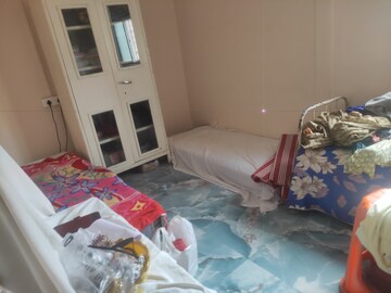 Parking in 2 BHK Apartment at Ganesh Peth – for Rent
