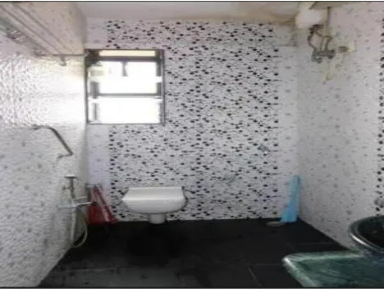 Bathroom, flower-valley-complex 4 Bedroom 1500 Sq.Ft. Apartment In Khopat Thane 9271881