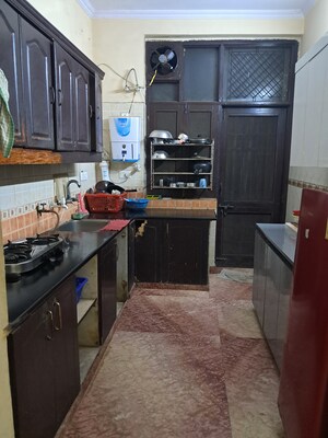 Kitchen in 1 RK Independent House at RWA Apartments Sector 41, Sector 41 – for Rent