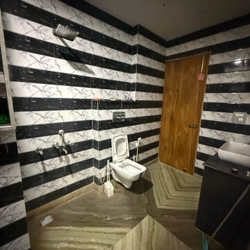 Attached Bathroom in 3.5 BHK Builder Floor at Sector 63a – for Rent