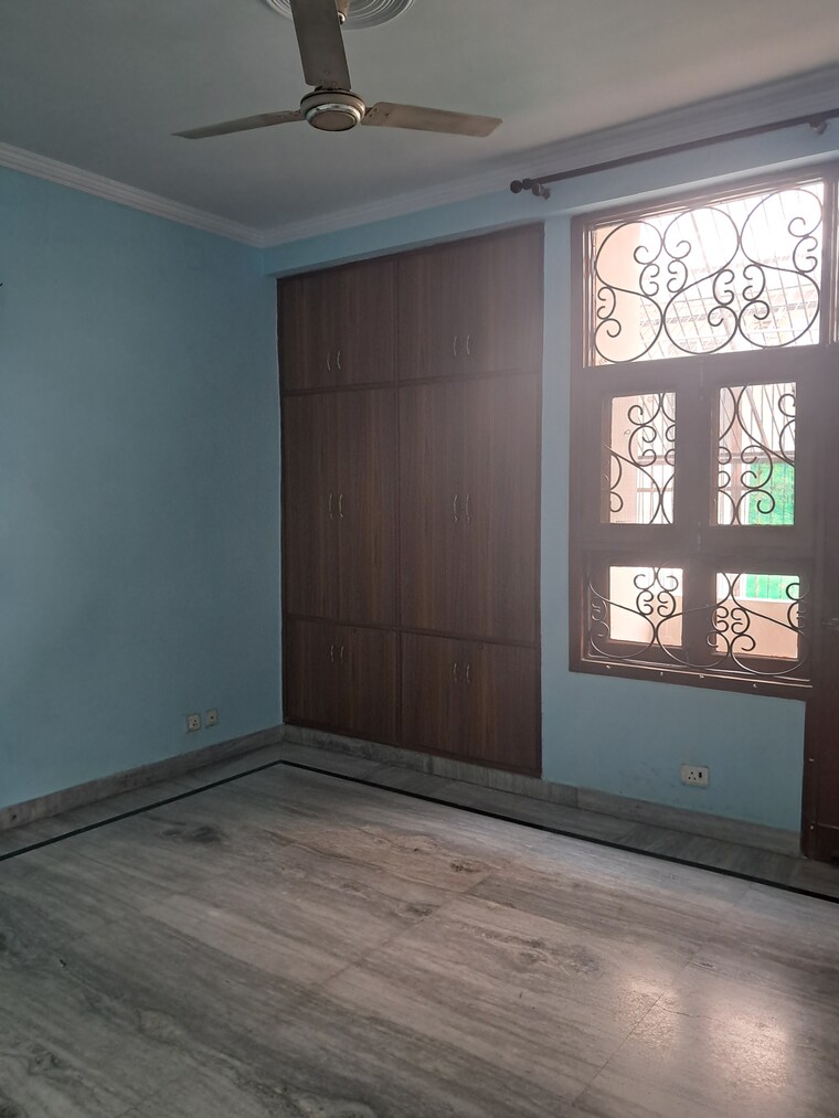 undefined, sai-homes-sector-49 2 Bedroom 200 Sq.Mt. Independent House In Sector 49 Noida 9271889