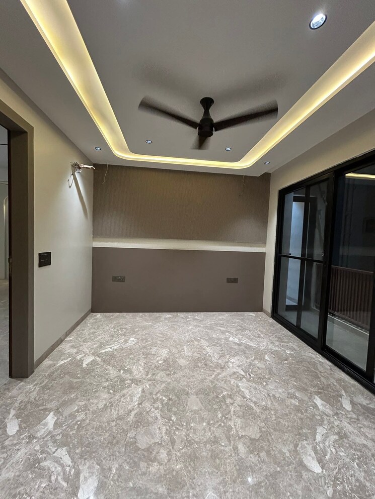 Room, unitech-greenwood-city-apartment 5 Bedroom 4500 Sq.Ft. Builder Floor In Sector 45 Gurgaon 9271918