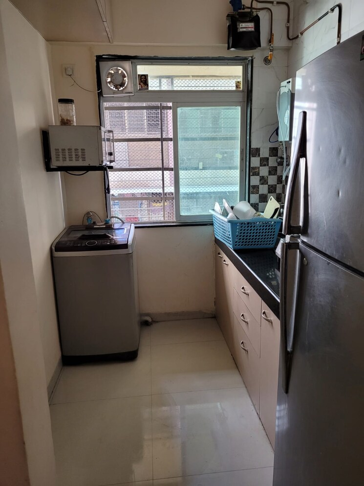 Kitchen, ekta-chs-agripada 1 Bedroom 405 Sq.Ft. Apartment In Agripada Mumbai 9271919