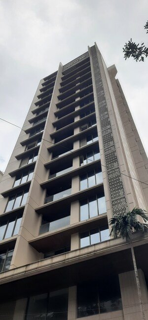 4 BHK Apartment For Rent in Khar West