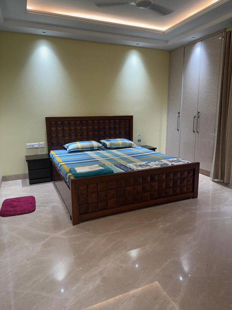 Bedroom, chittaranjan park 3 Bedroom 1800 Sq.Ft. Builder Floor In Chittaranjan Park Delhi 9271956