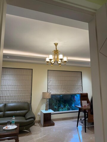 Furnished Amenities in 3 BHK Builder Floor at Chittaranjan Park – for Rent