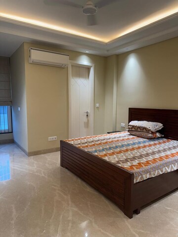 Bedroom in 3 BHK Builder Floor at Chittaranjan Park – for Rent