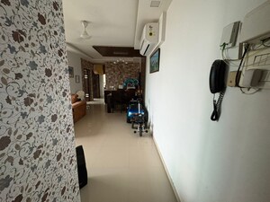 Team Area in 2.5 BHK Apartment at Oberoi Realty Splendor, Andheri East – for Rent