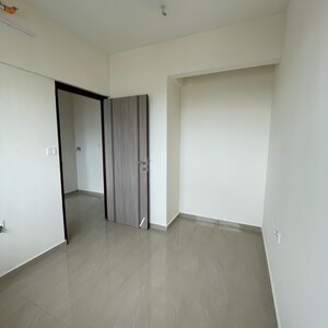 1 BHK Apartment For Rent in Goregaon East