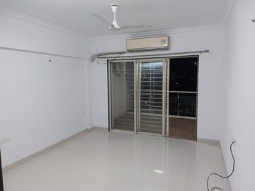 Room in 3 BHK Apartment at Supreme Palms 2, Balewadi – for Rent
