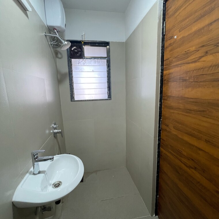 Bathroom, malad east 2 Bedroom 680 Sq.Ft. Apartment In Malad East Mumbai 9271989