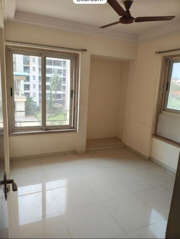 Room in 2 BHK Apartment at Pride Presidency Luxuria, Ghodbunder Road – for Sale
