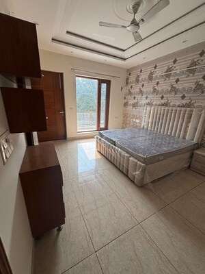 1 BHK Builder Floor For Rent in Ansal Sushant Lok I, Sector 43