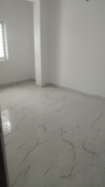 Room in 3 BHK Apartment at Narsingi – for Sale