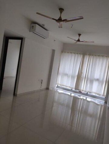 2 BHK Apartment For Sale in Lodha Casa Viva, Majiwada