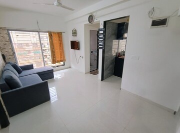 2 BHK Apartment For Rent in Adityaraj Shanti Sadan, Vikhroli East