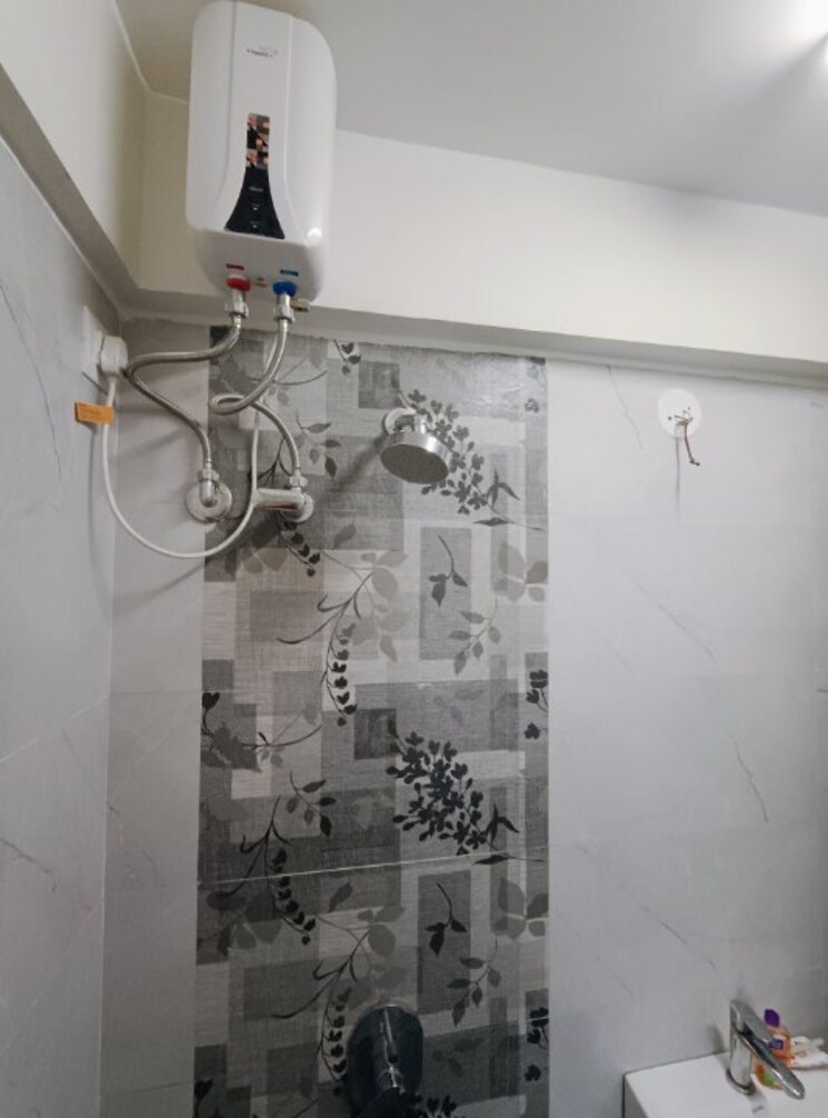 Bathroom, adityaraj-shanti-sadan 2 Bedroom 498 Sq.Ft. Apartment In Vikhroli East Mumbai 9272014