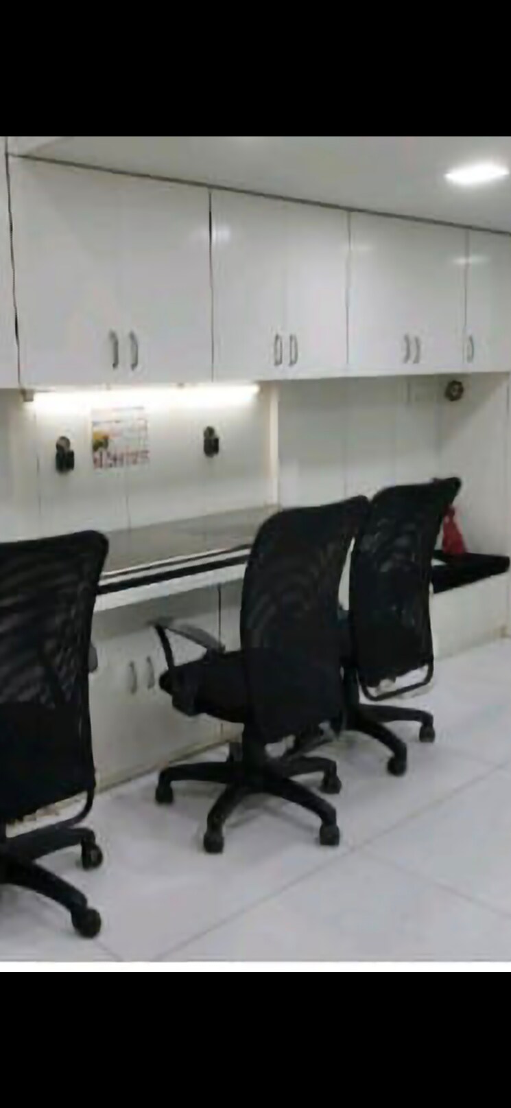 Team Area, link-plaza-commercial-complex Commercial Office Space 500 Sq.Ft. In Andheri West Mumbai 9272092