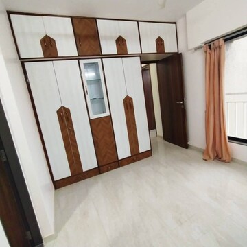 Bedroom in 2 BHK Apartment at Chaitanya Anand Lunkhod CHSL, Andheri West – for Rent