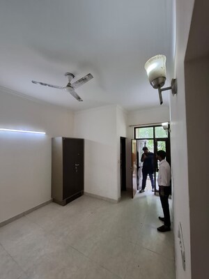 2 BHK Apartment For Rent in Tulip Lemon, Sector 69