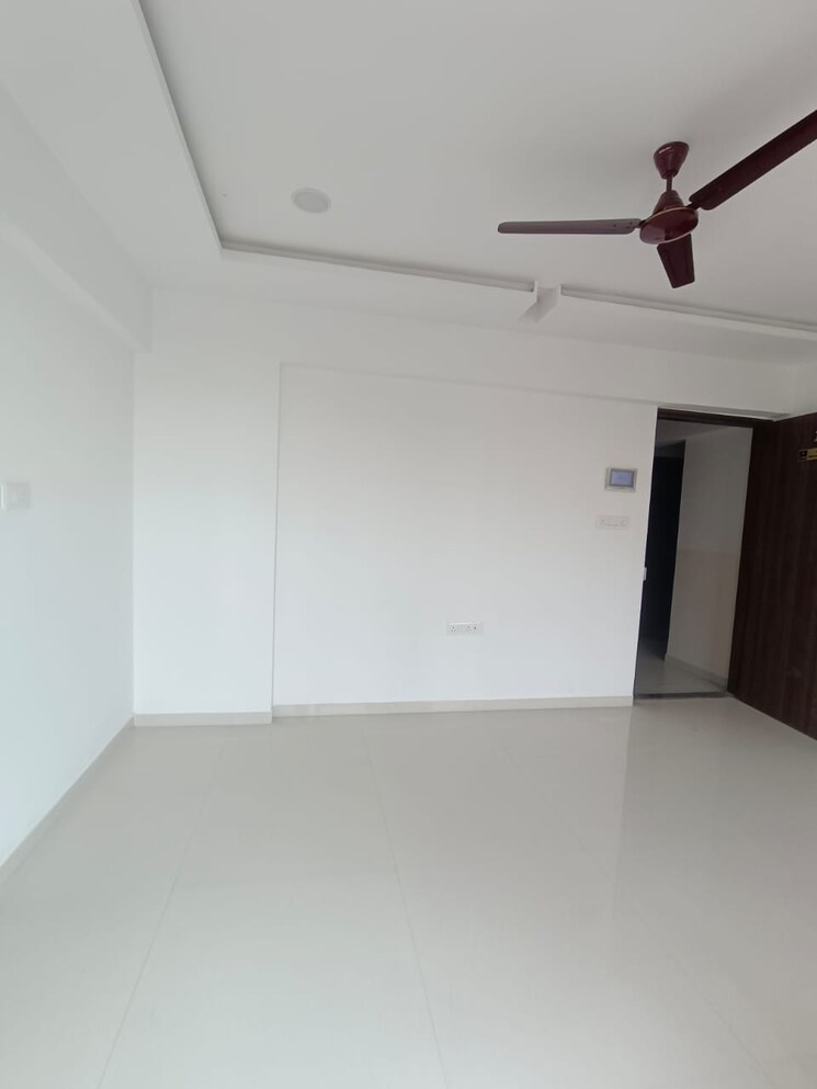 Room, urban-skyline-phase-1 2 Bedroom 905 Sq.Ft. Apartment In Ravet Pune 9272115