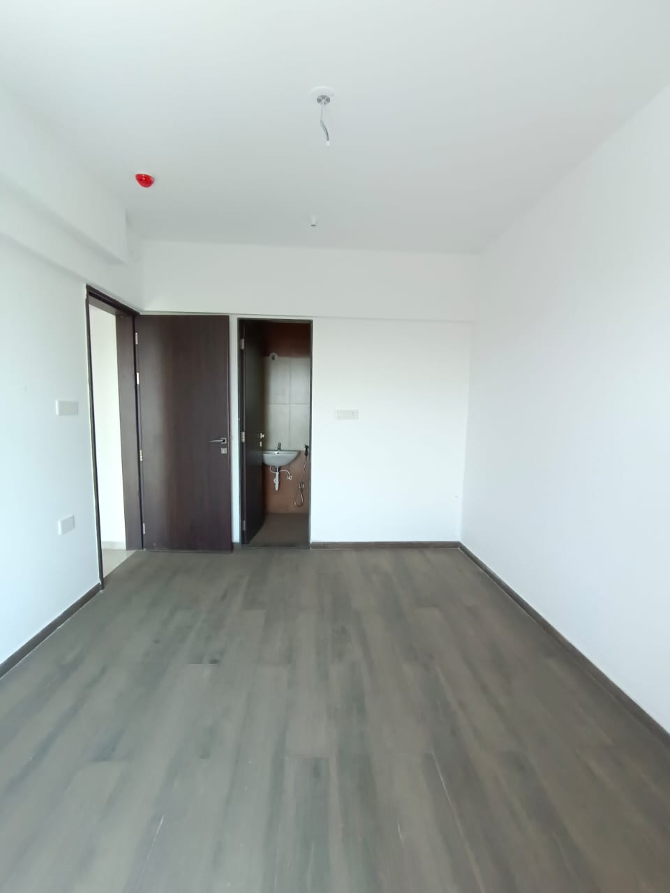 2 BHK Apartment For Rent in Essen Aishwaryam Comfort Phase-I