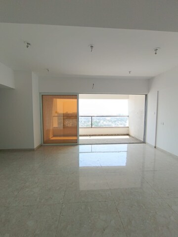 Room in 2 BHK Apartment at Essen Aishwaryam Comfort Phase-I, Akurdi – for Rent