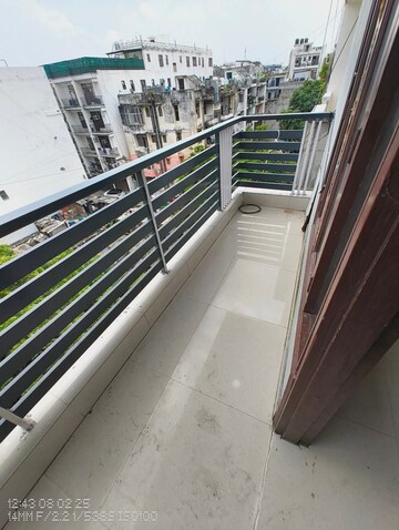 Balcony in 1 BHK Builder Floor at Saket – for Rent