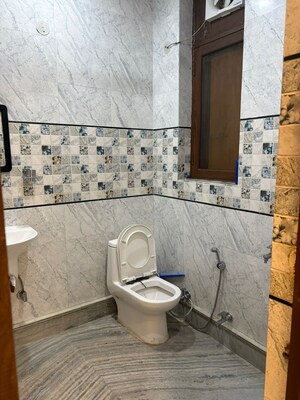 Bathroom in 3 BHK Apartment at Shiv The Ozone Solitaire, Sector 87 – for Rent