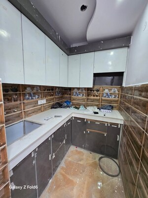 Kitchen in 1.5 BHK Builder Floor at SA HOMES I, Uttam Nagar – for Sale