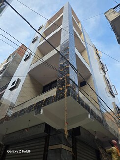 1.5 BHK + Pooja Room Builder Floor For Sale in Uttam Nagar