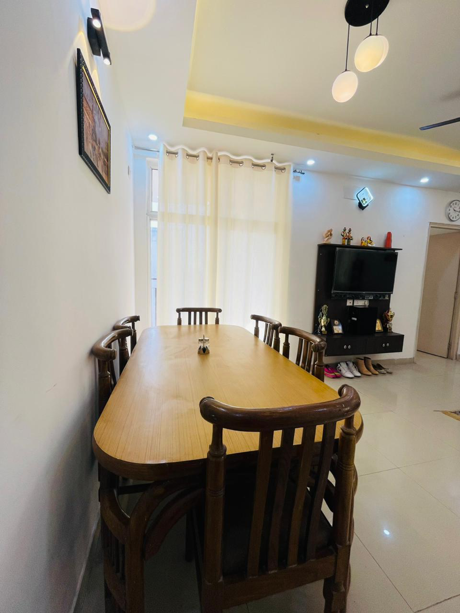 2.5 BHK + Study Room Apartment For Rent in Nirala Aspire