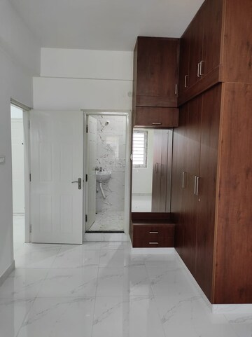 Bathroom in 1 BHK Apartment at Mahadevpura – for Rent