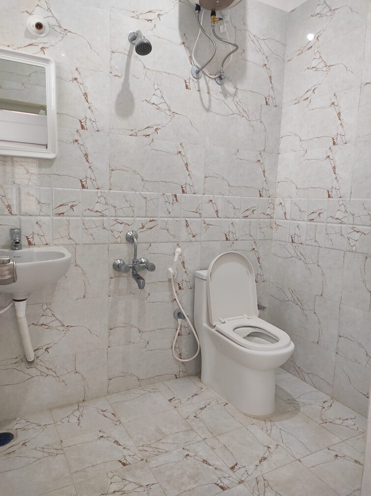 Bathroom, mahadevpura 1 Bedroom 680 Sq.Ft. Apartment In Mahadevpura Bangalore 9272187