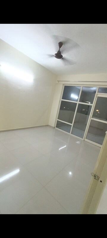 Room in 2 BHK Apartment at Pyramid Urban Homes, Sector 70a – for Rent