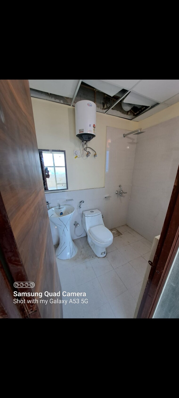 Bathroom, pyramid-urban-homes 2 Bedroom 601 Sq.Ft. Apartment In Sector 70a Gurgaon 9272184