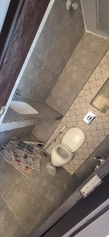 Bathroom in 2 BHK Apartment at Shalimar Vista, Gomti Nagar – for Rent