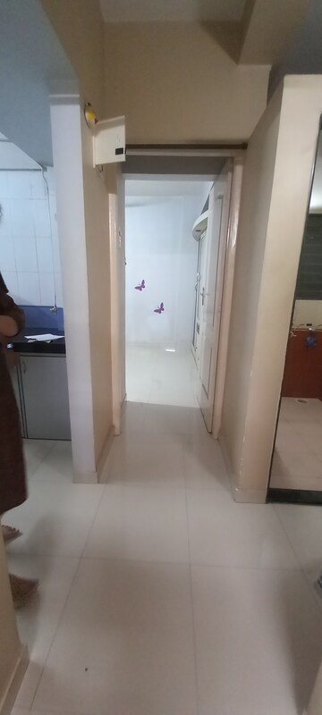 Furnished Amenities in 1 BHK Apartment at Puranik Kavya Dhara, Ghodbunder Road – for Rent