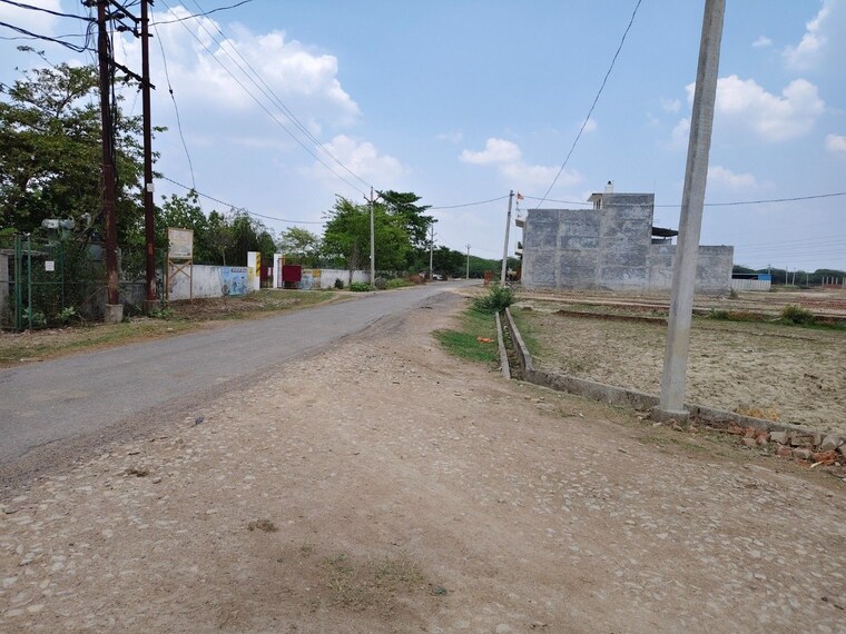 undefined, jankipuram extension  1000 Sq.Ft. Plot In Jankipuram Extension Lucknow 9272231