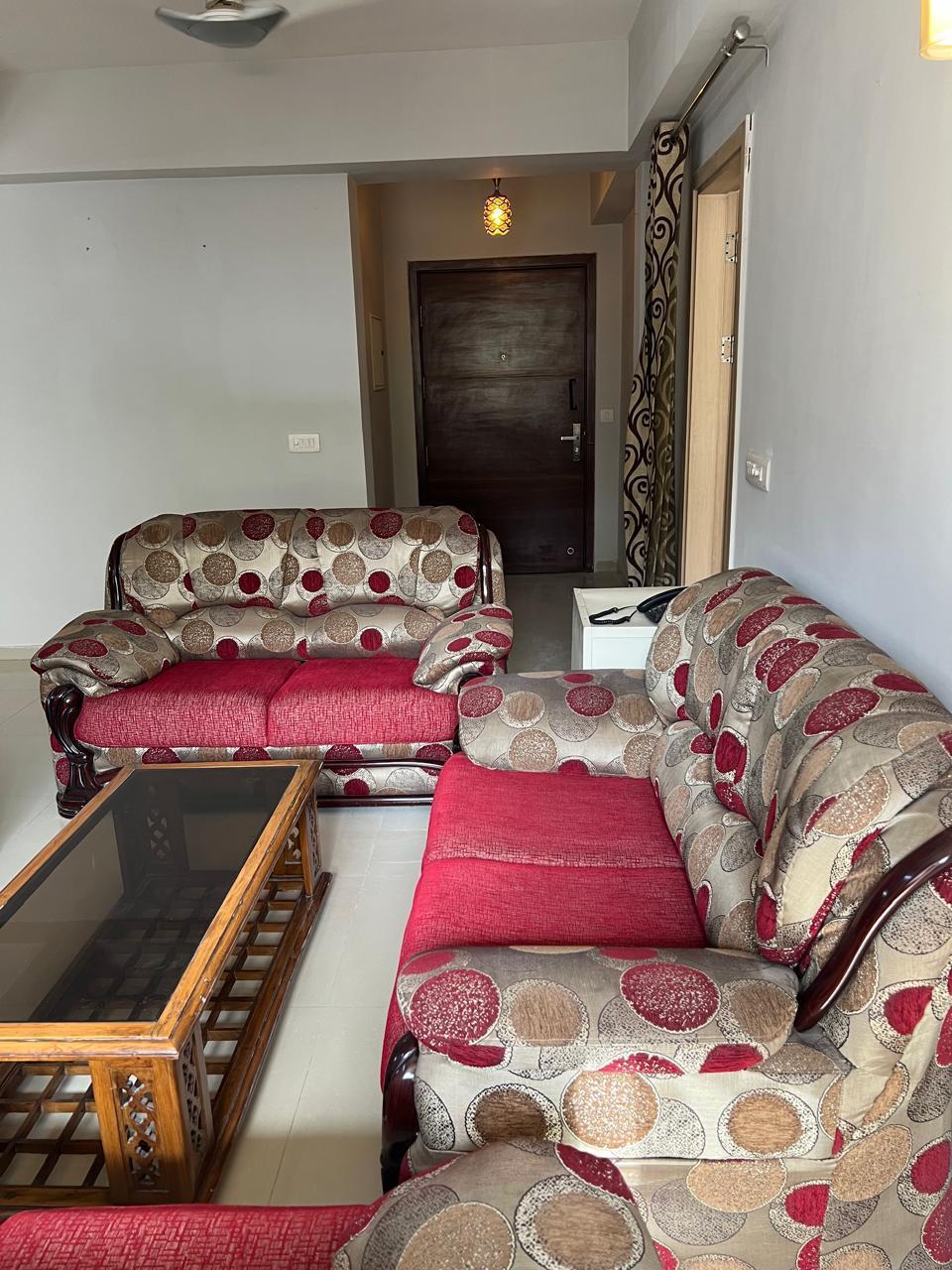 4 BHK + Servant Room 2530 Sq.Ft. Apartment in DLF New Town Heights II