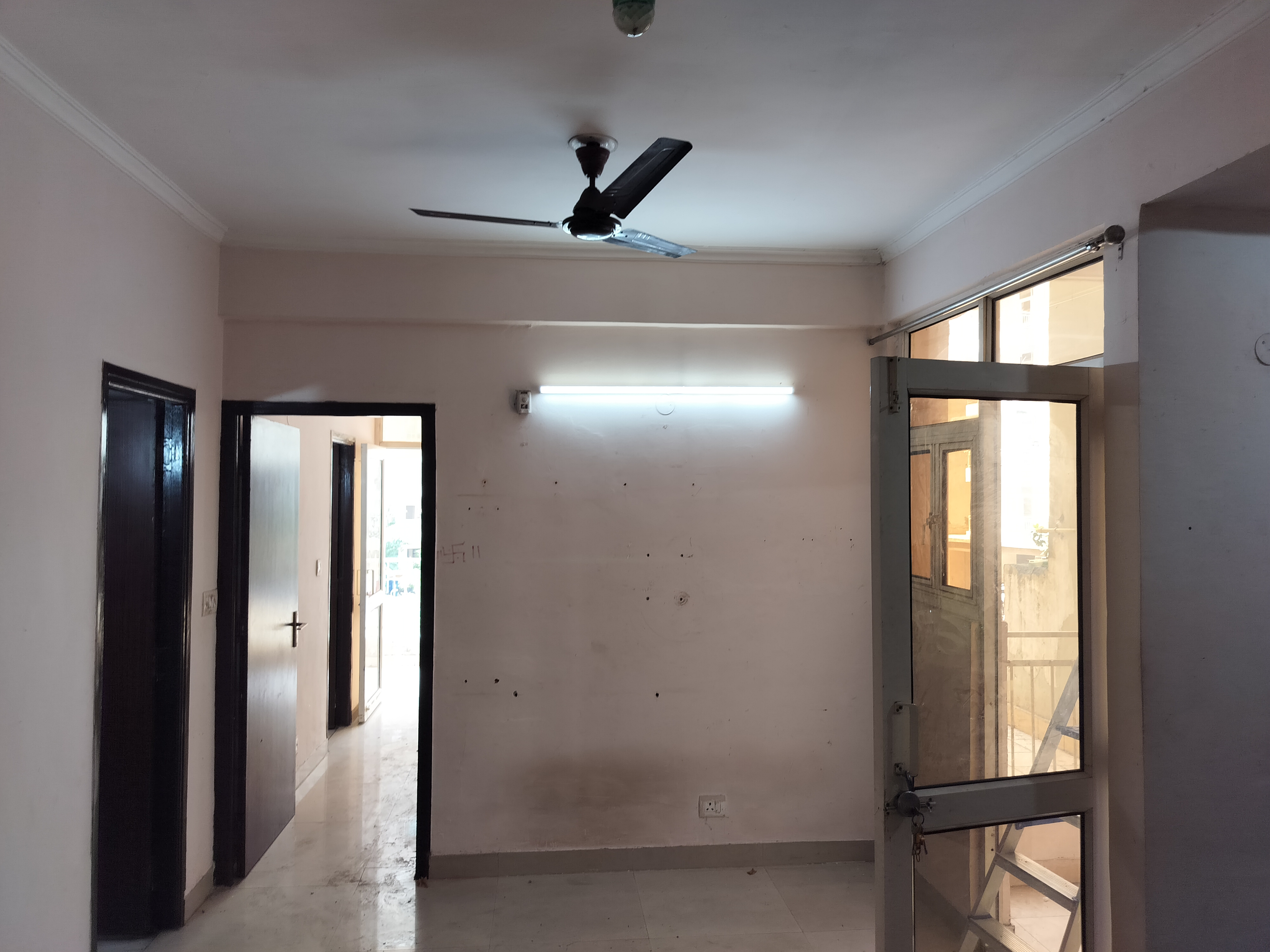 2 BHK 890 Sq.Ft. Apartment in Supertech Ecovillage I