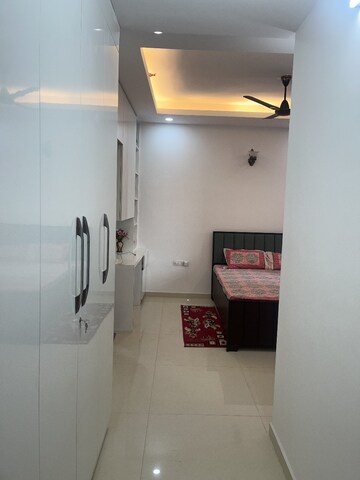 Furnished Amenities in 2.5 BHK Apartment at Omaxe Lake, North Mullanpur – for Rent