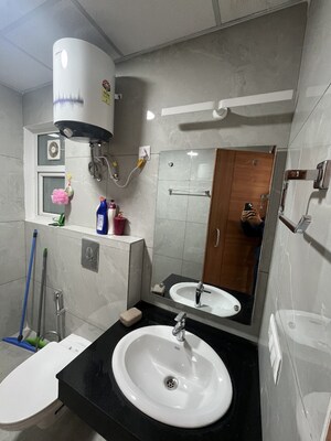 Team Area in 2.5 BHK Apartment at Omaxe Lake, North Mullanpur – for Rent